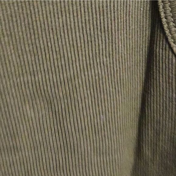 Raw Gear, Mens long tank in army green. NEW, Size Large - Picture 6 of 7